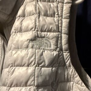 The North Face off White Quilted Vest